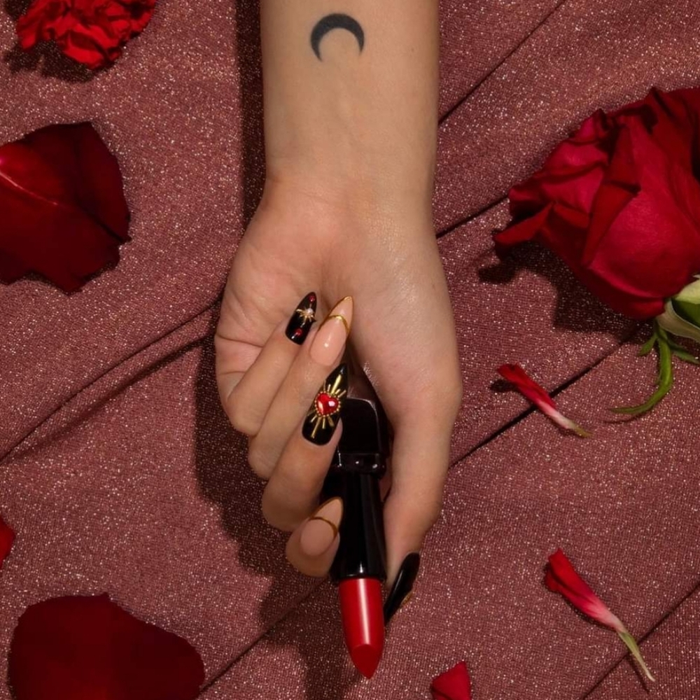 DRACULA Black 🌑 Moon Sinister Satin Lipstick NWT